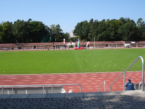 Neu-Isenburg-Stadion-1